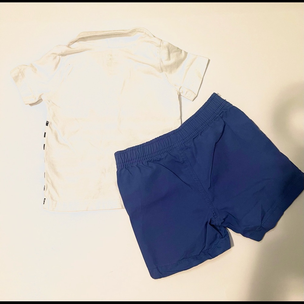 Carters 18mo outfit - Picture 2 of 3